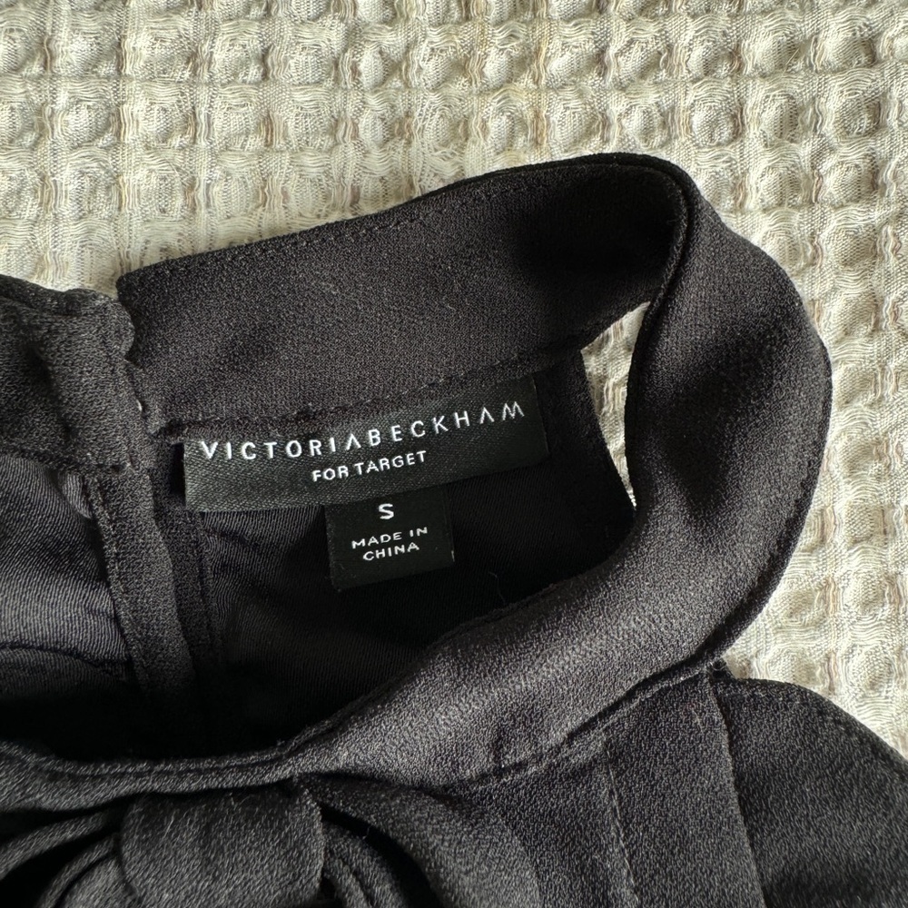Victoria Beckham Target Black Ruffle Tank - Picture 5 of 7